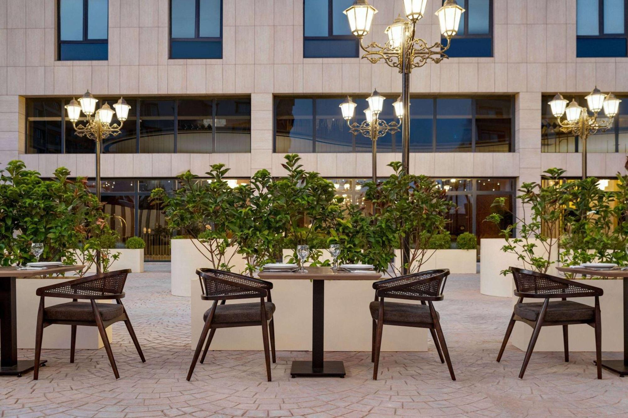 Ramada By Wyndham Gaziantep Hotel Bagian luar foto