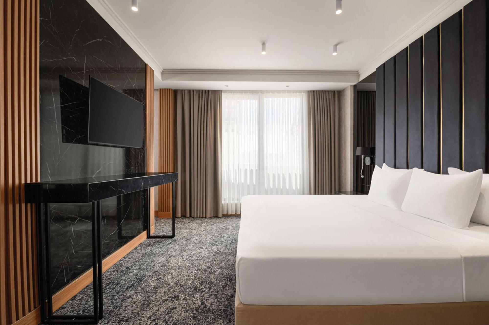 Ramada By Wyndham Gaziantep Hotel Bagian luar foto