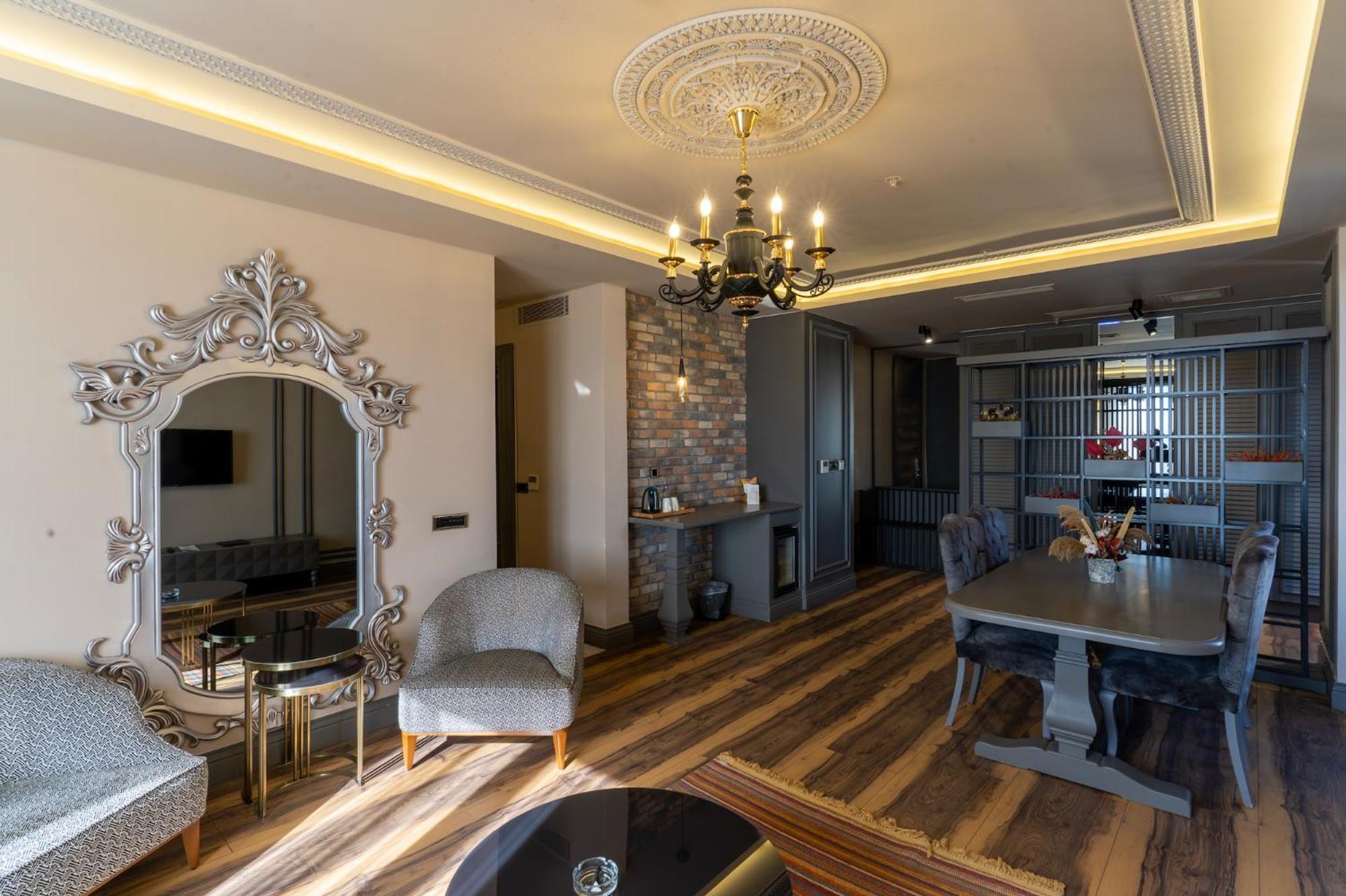 Ramada By Wyndham Gaziantep Hotel Bagian luar foto